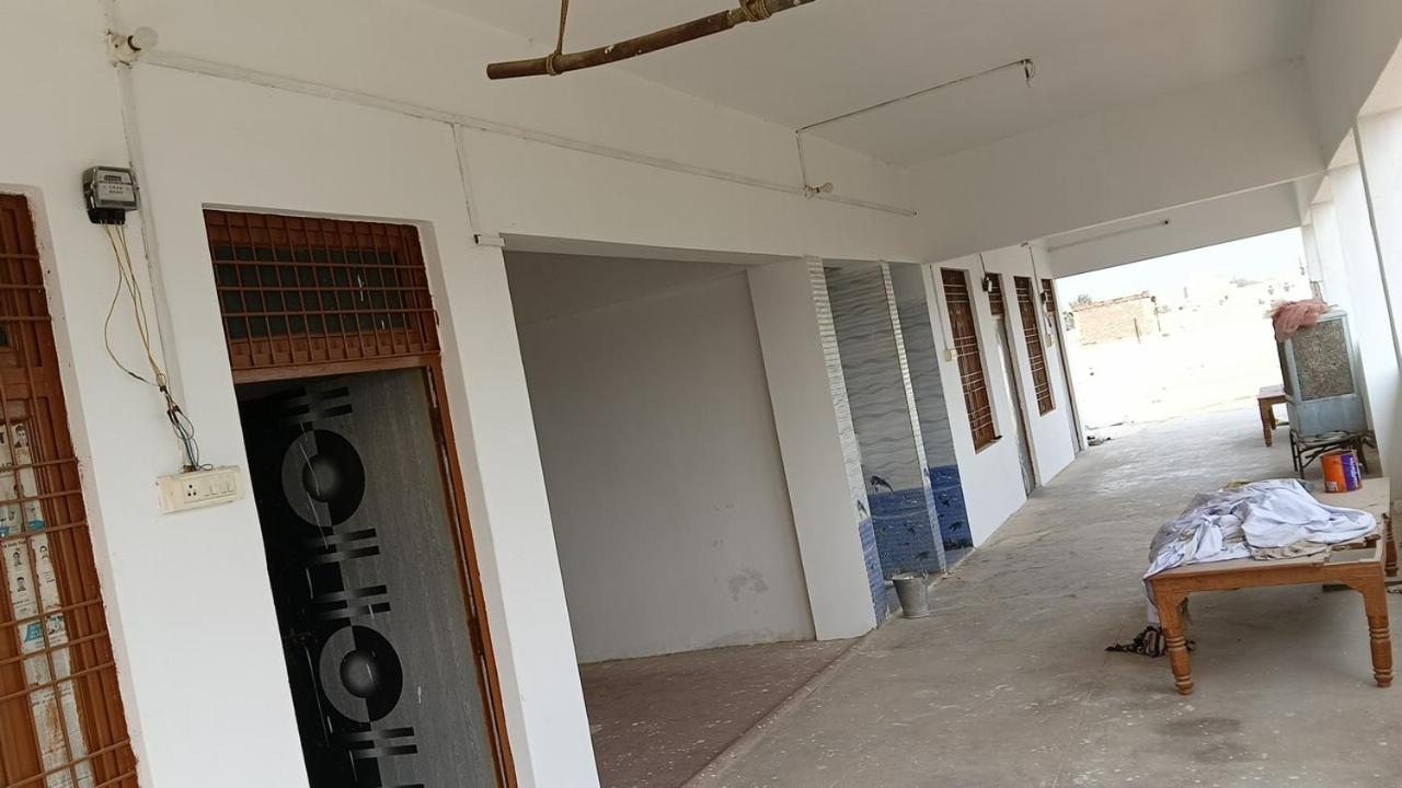 Savitri Garden Mayapuri Colony Chaatnag Road Jhunsi Prayagraj Jhusi Kültér fotó